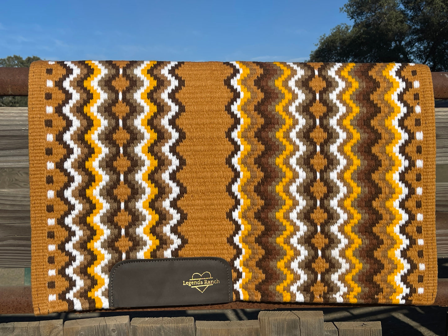 Honeycomb Horizon