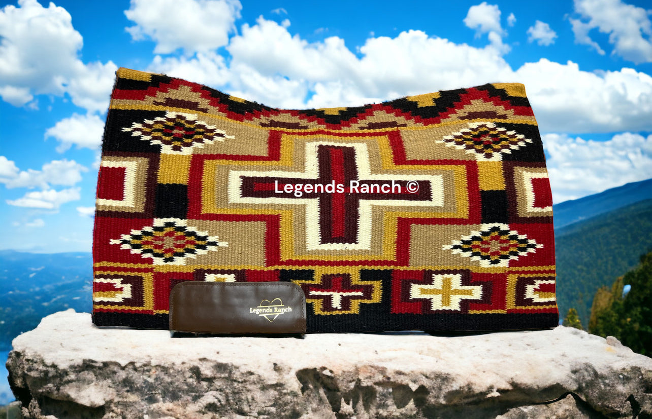 Crossbone Contoured – Legends Ranch Show Pads