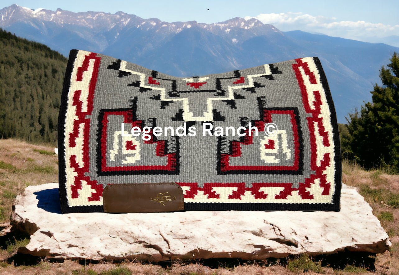 Black Seas contoured – Legends Ranch Show Pads