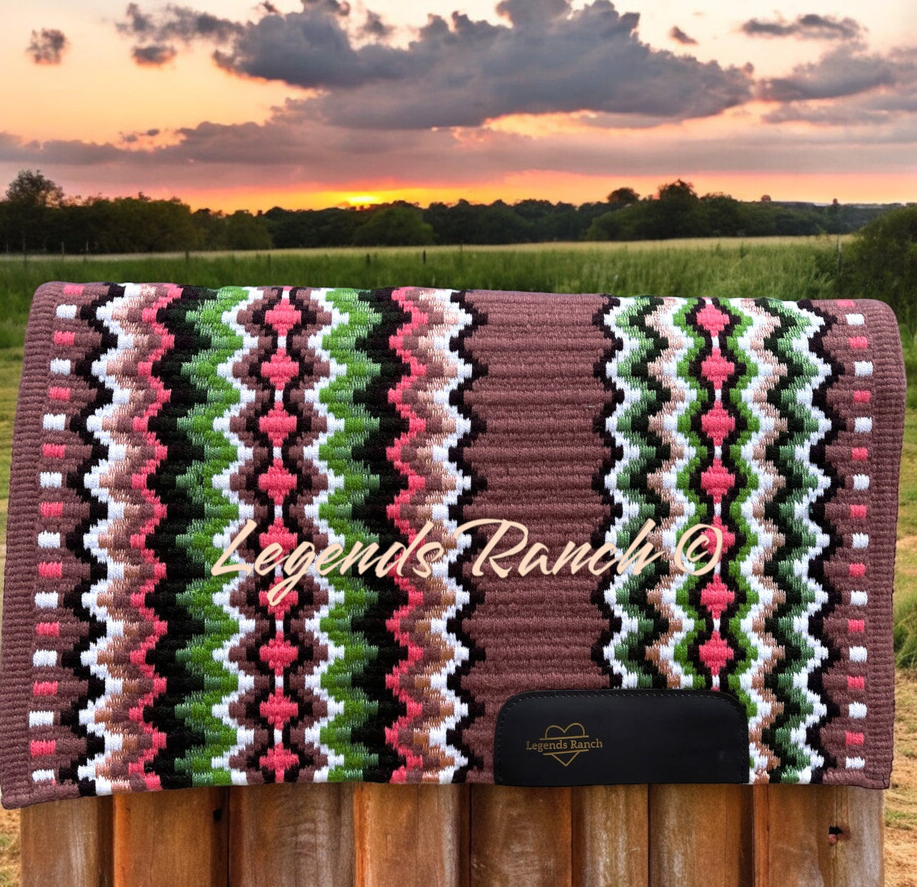 Legend – Legends Ranch Show Pads